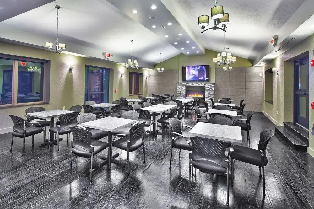 The East Avenue Inn & Suites