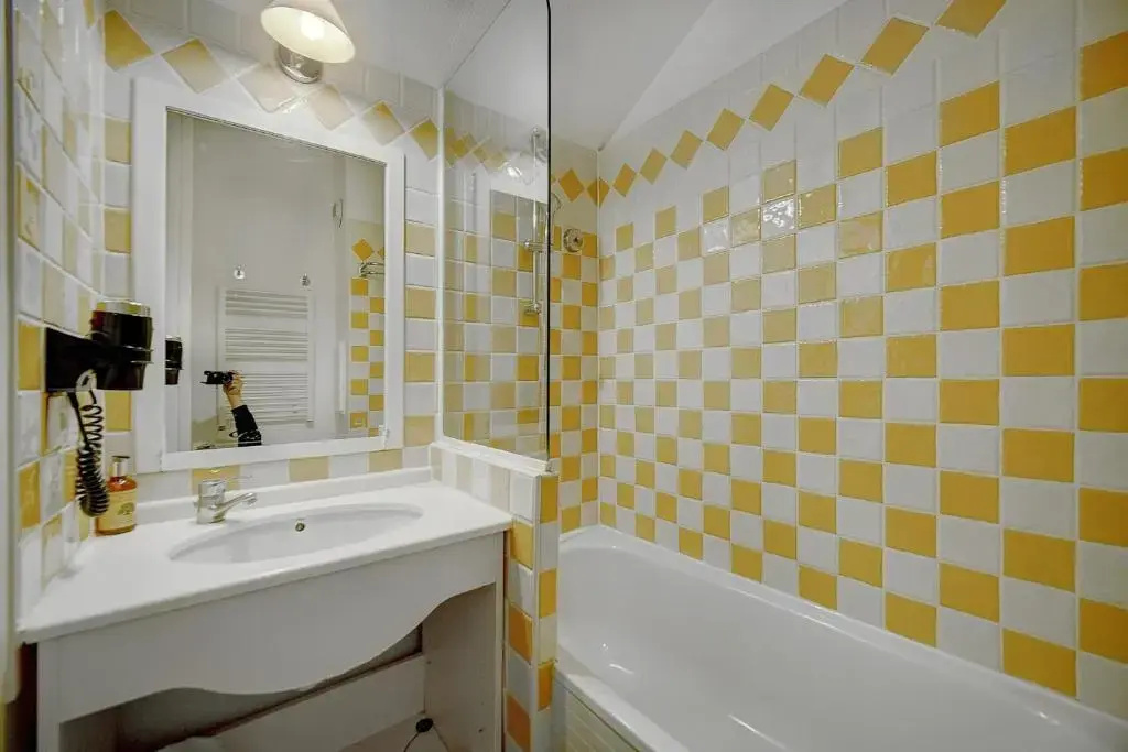 IMMOGROOM - 2BR - sea view - Swimming pool - Terrace - Parking - AC - Wifi