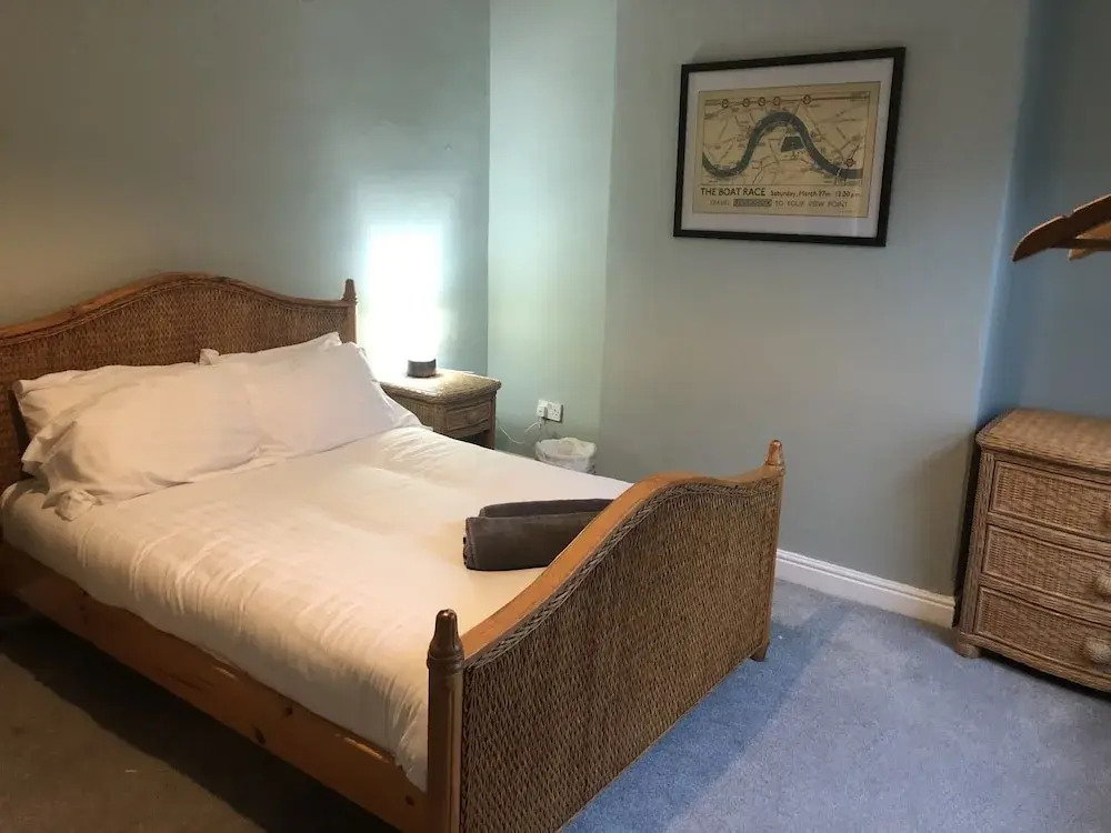 CLIFTON Apartments