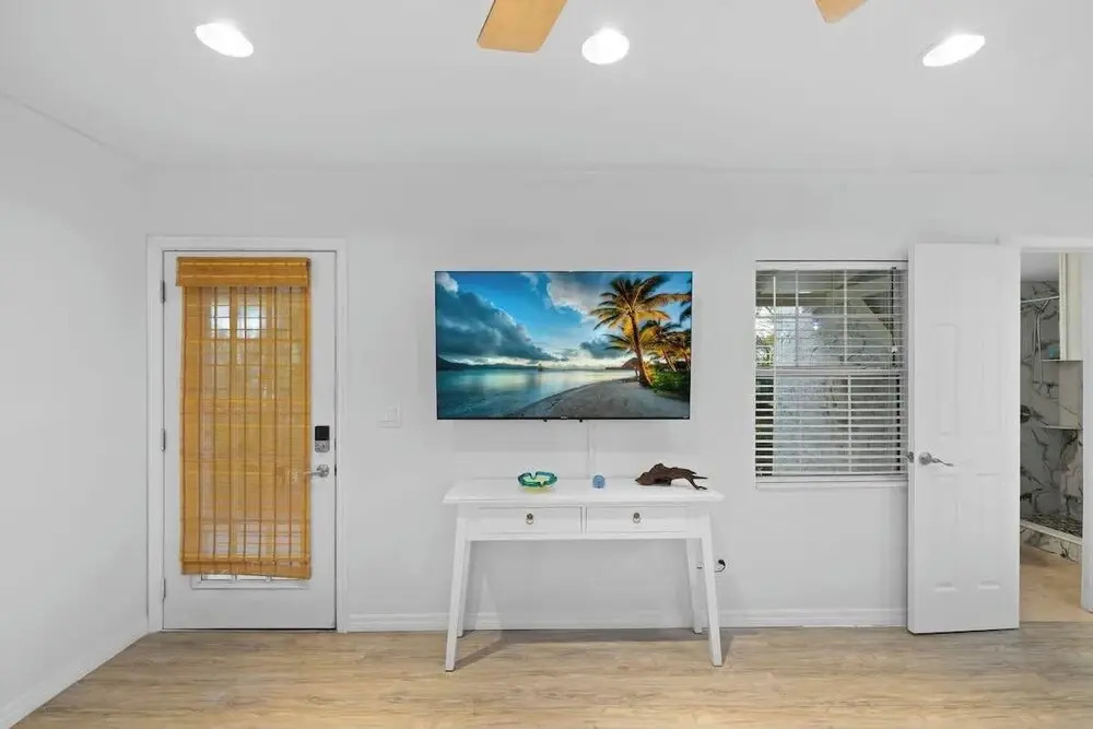 Palm Cove Hideaway 2bd Close to the Beach