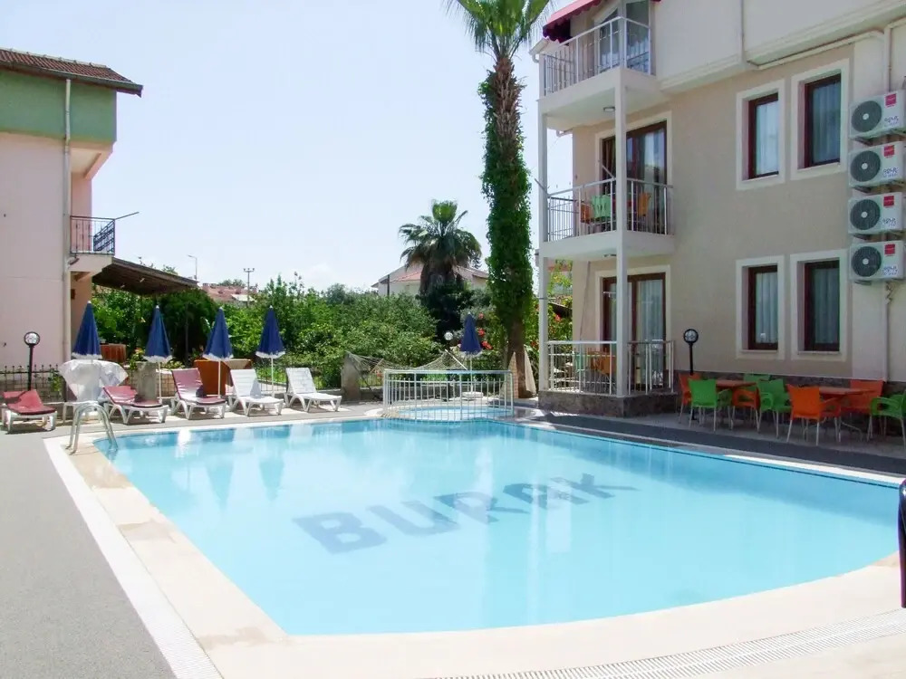 Burak Apart Hotel