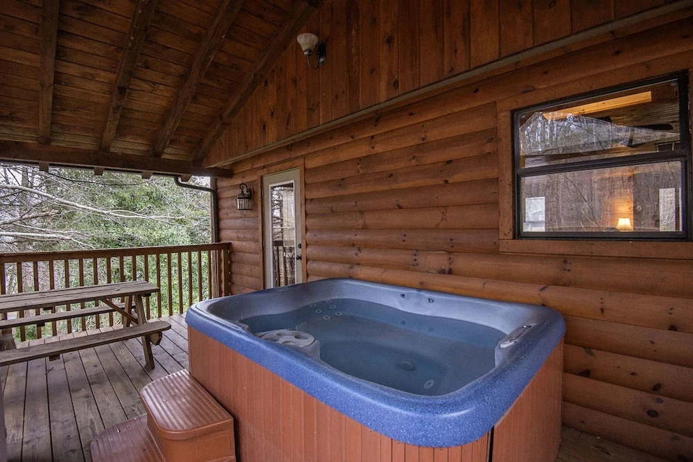 Homespun Hospitality by Heritage Cabin Rentals