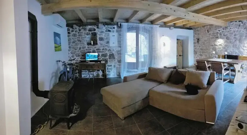 Holiday home Well House