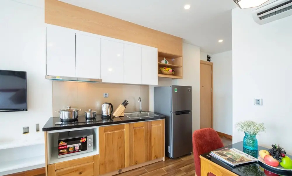 Hsuites Hotel and Apartment