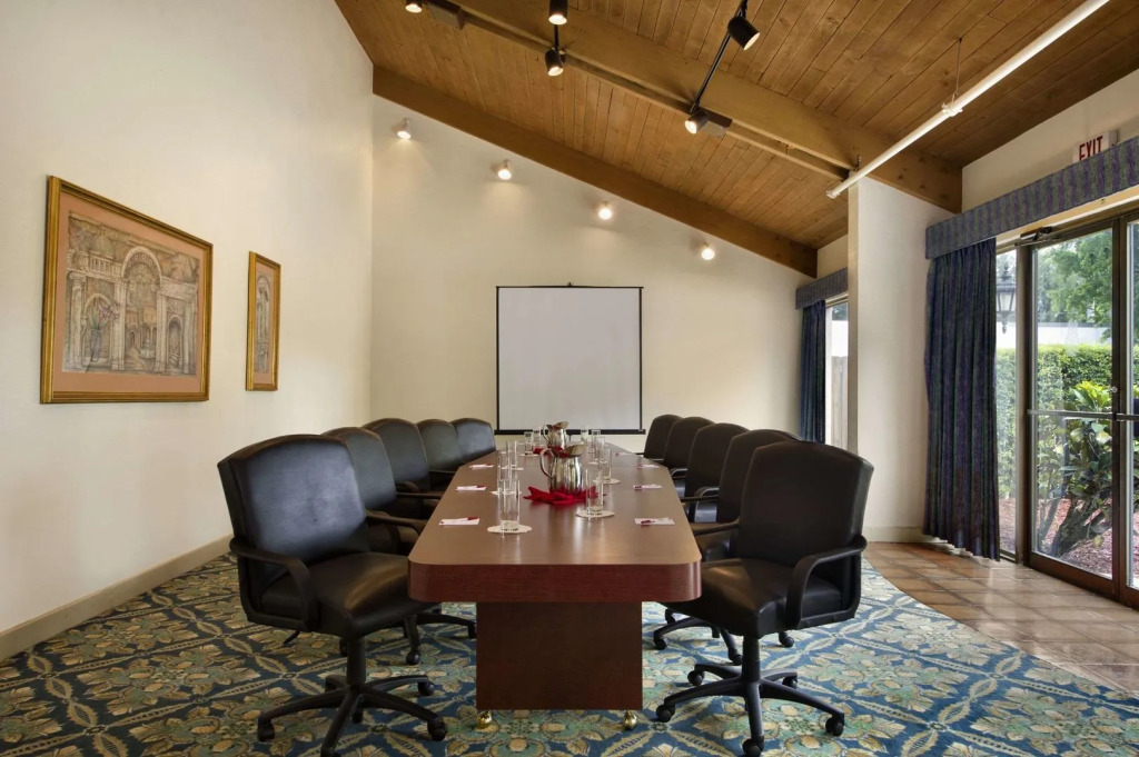 88 Palms Hotel & Event Center