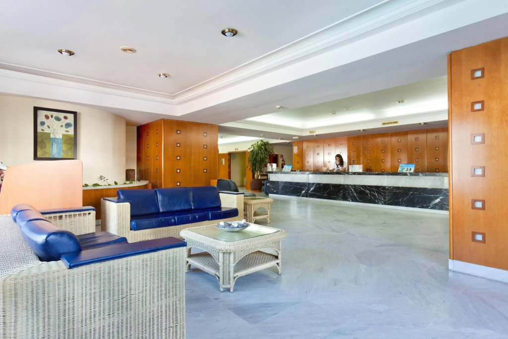 Отель BLUESEA Marieta