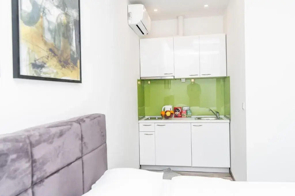 Modern studio for 3 people in the Heart of the City Center