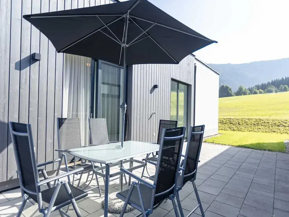 Pleasant Chalet on the ski Slopes