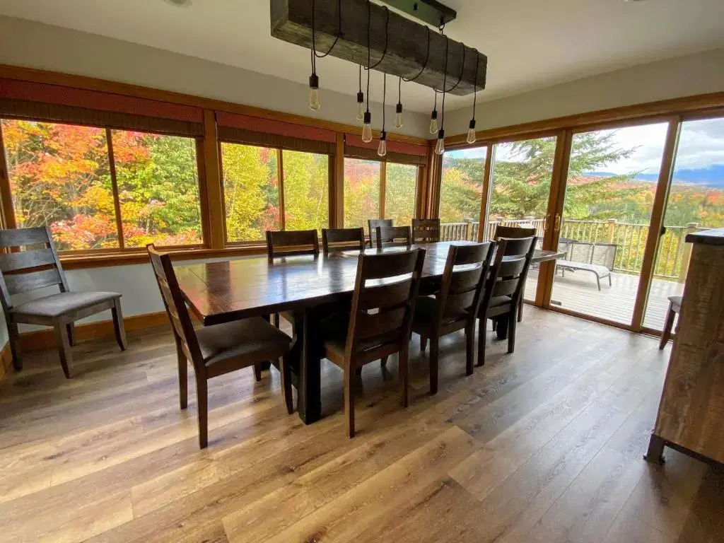 M1 Luxury home a short walk from the Mount Washington Hotel AC heated floor stunning views