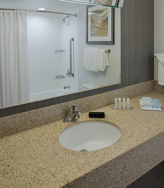 Columbus Hilliard Hotel