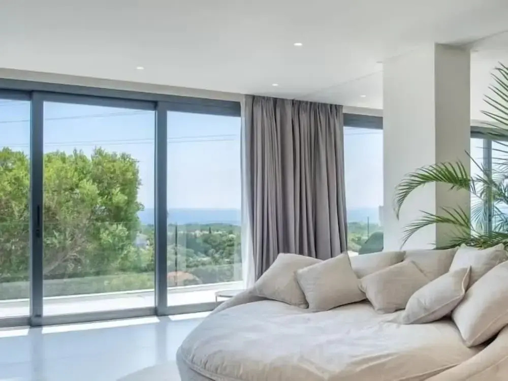 Sunrise Villa Marbella by Lodgerstrip