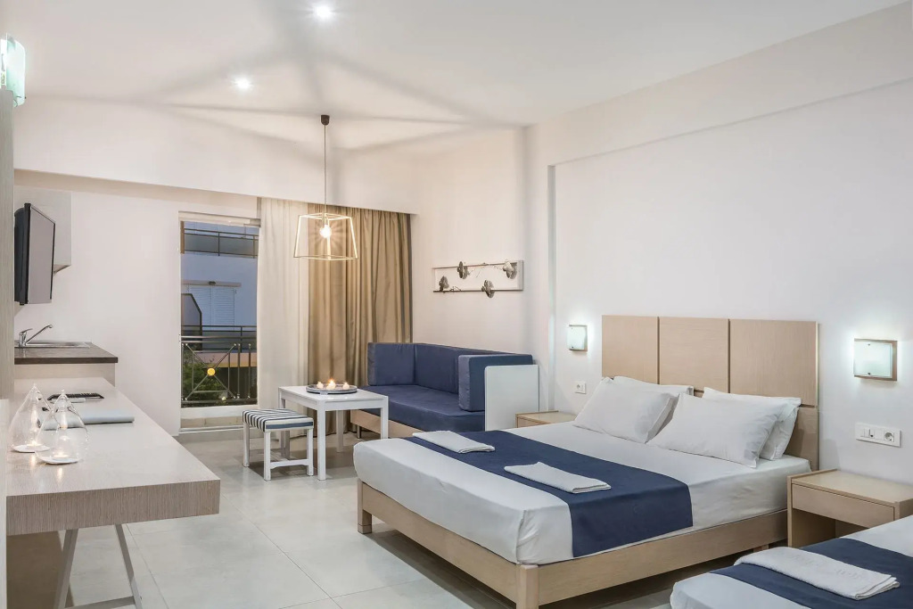 Sea View Hotel & Apartments