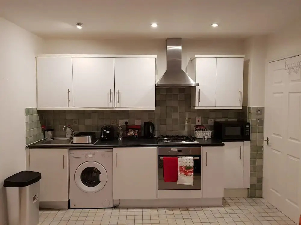 1 & 3 Bedroom Apt by Sensational Stay Serviced Accommodation - Adelphi Suites