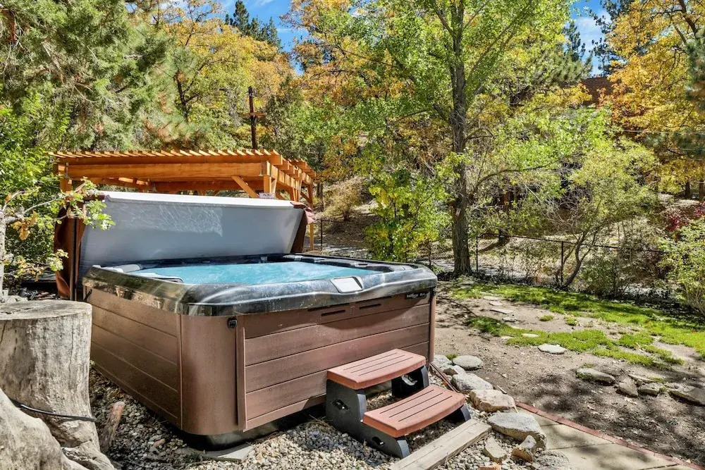 BOW Canyon Cabin #2172