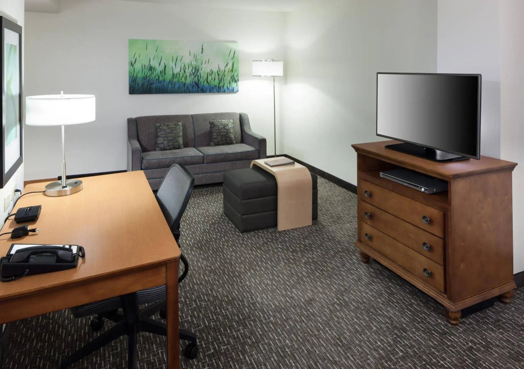 Homewood Suites by Hilton Omaha - Downtown