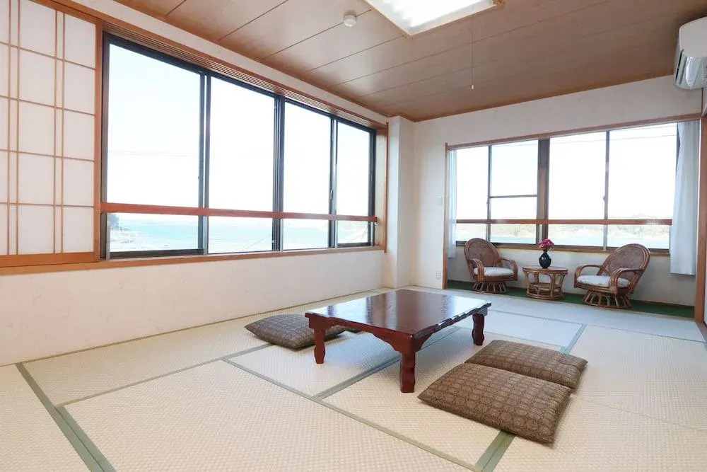 Ichiraku Onsen Hotel