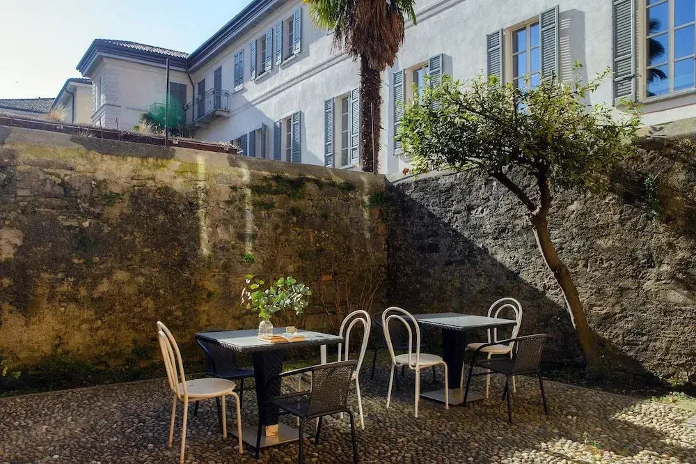 Rafael White Home