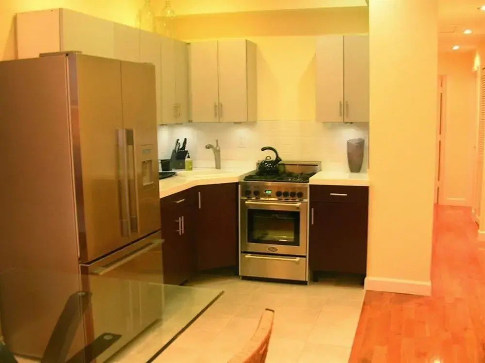 Herrick Guest Suites 18th Street Apartment