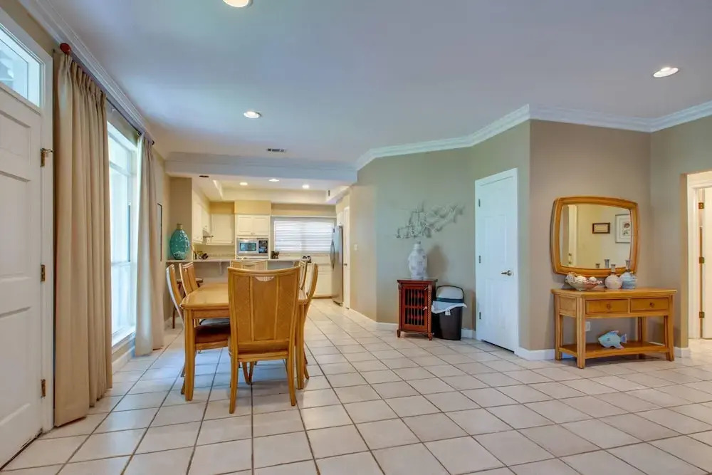 Hidden Dunes Beach Villa 10 by Destin Getaways