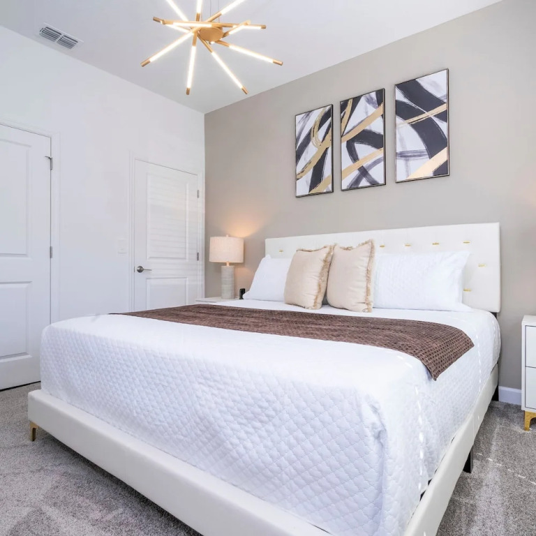 4Bd Close to Disney With Pool at Storey Lake 2560