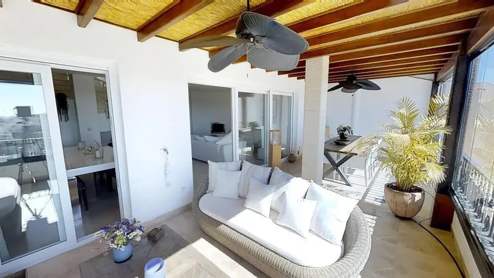 Outstanding Penthouse Near Puerto Banus