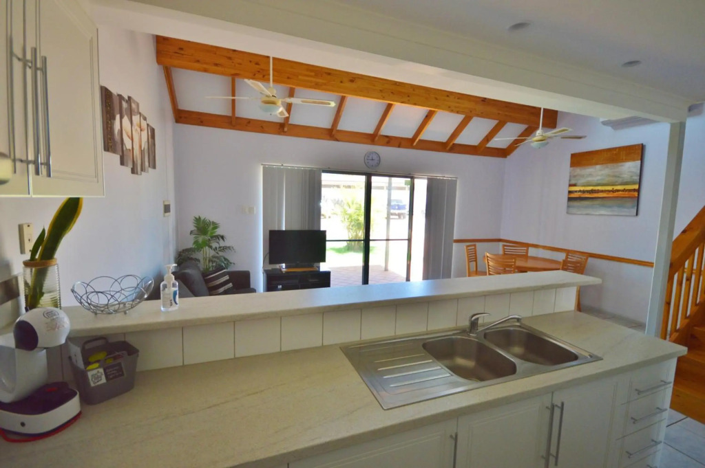 Blue Ocean Villa 2 - Kalbarri, WA