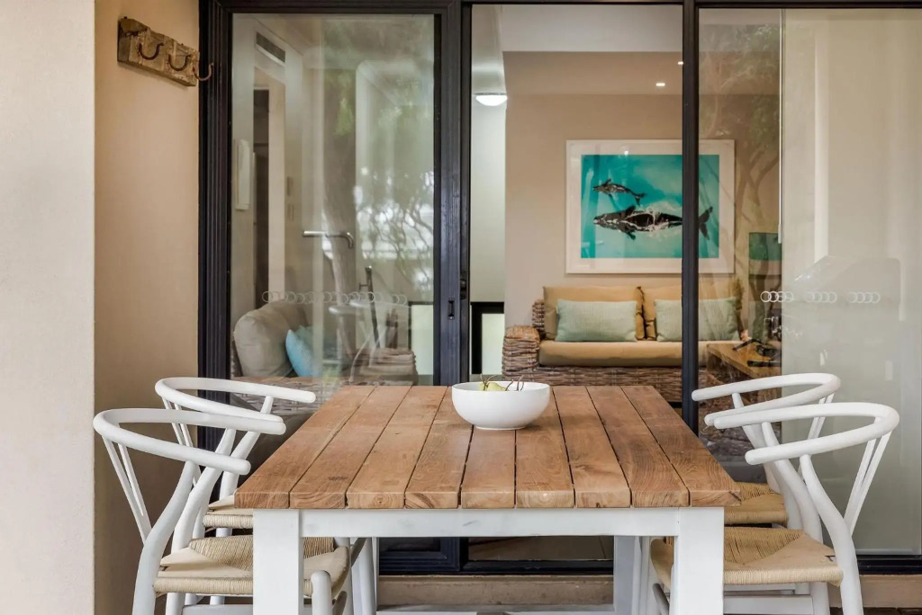 Surfside 4