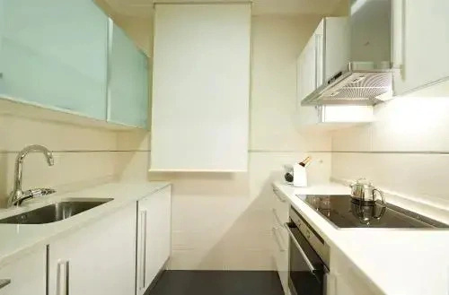 Deluxe Apt-Views to historic Maria Cristina Hotel