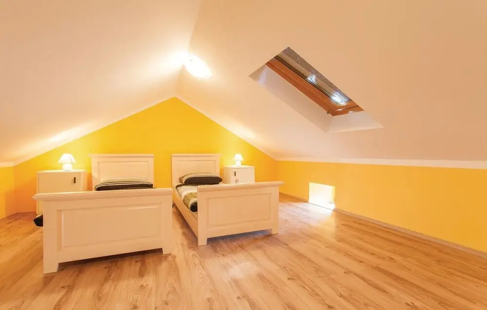 Beautiful Apartment in Omisalj With 1 Bedrooms
