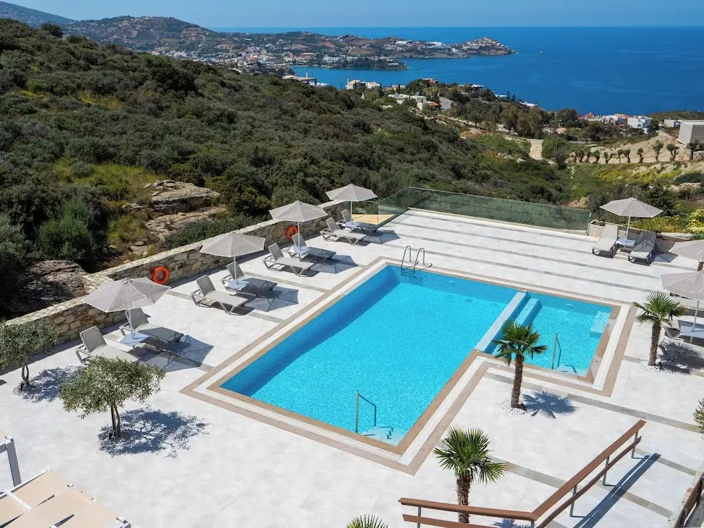 Spiros-Soula Thematic Suites
