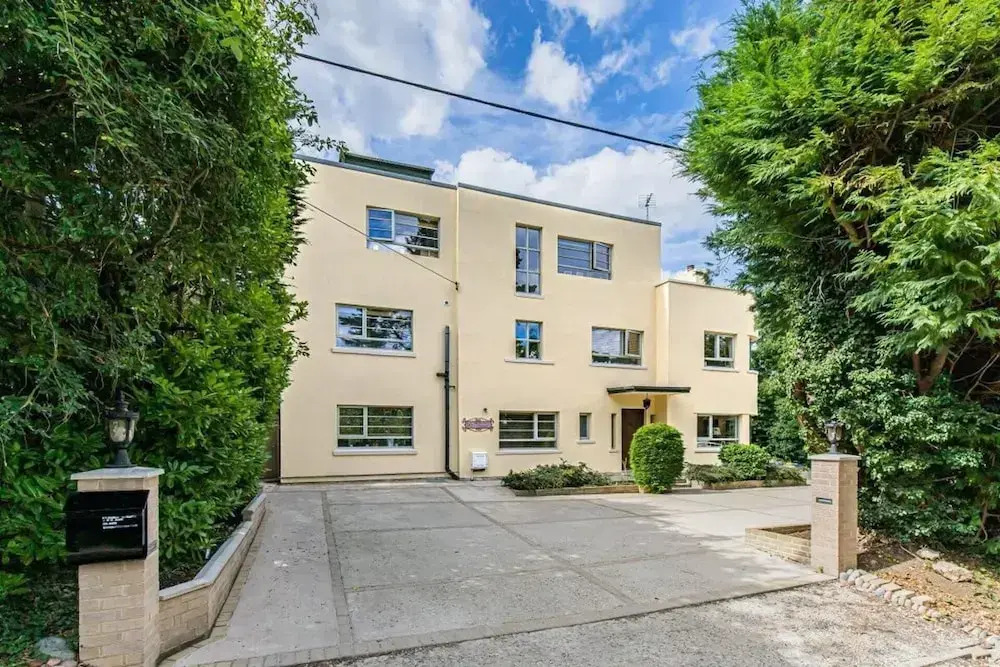 Art Deco Villa Oxford