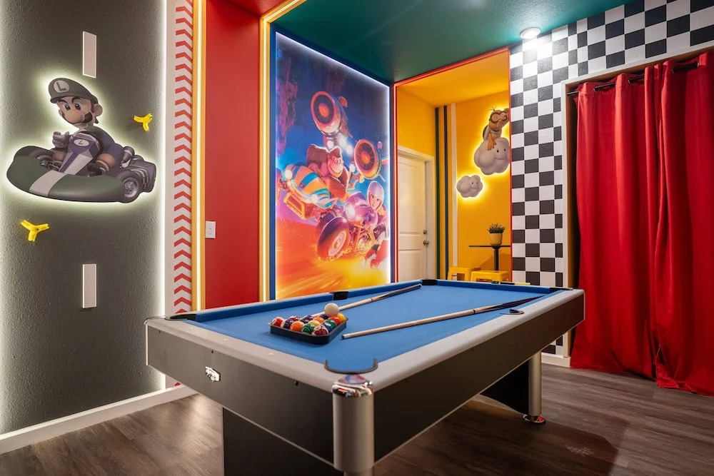 8BR Home With Pool Theater at Solara Resort