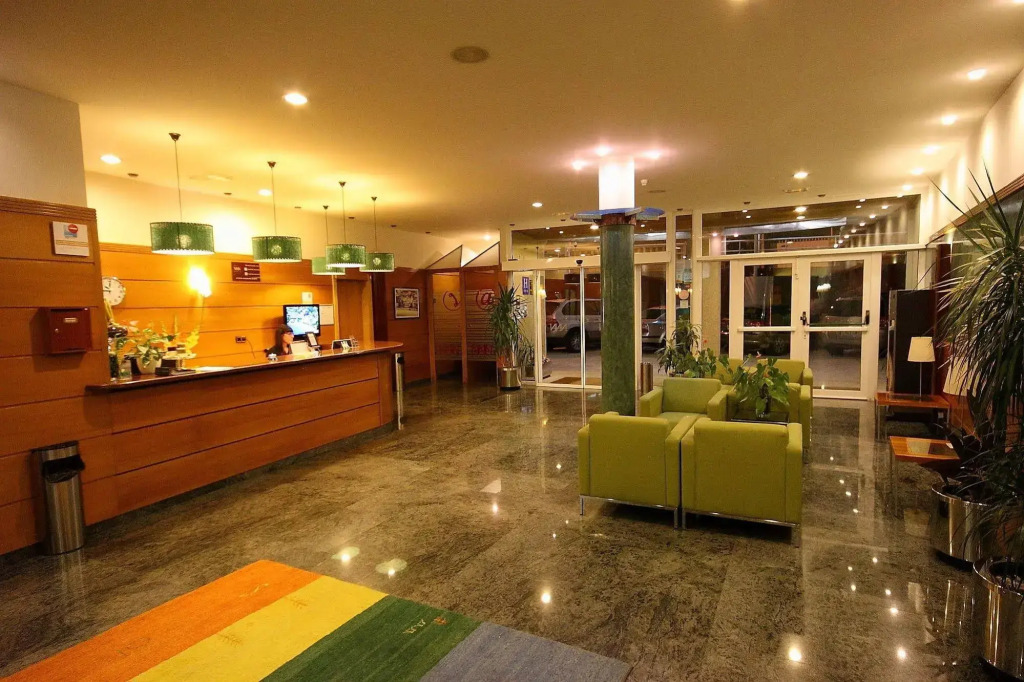 Hotel Spa Nanin Playa