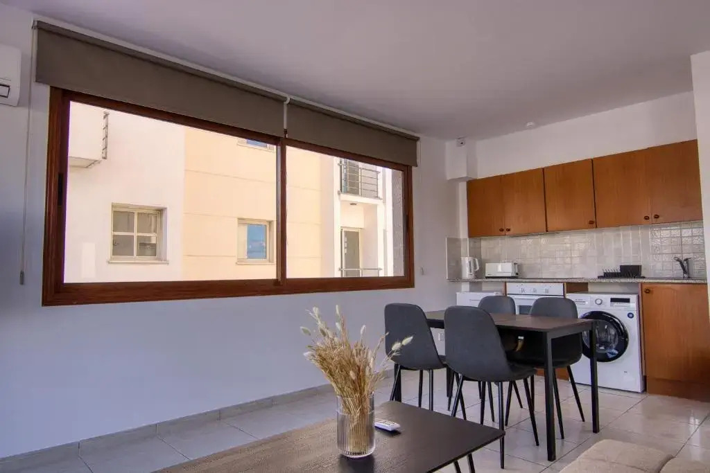 Phaedrus Living City Flat Palas 103