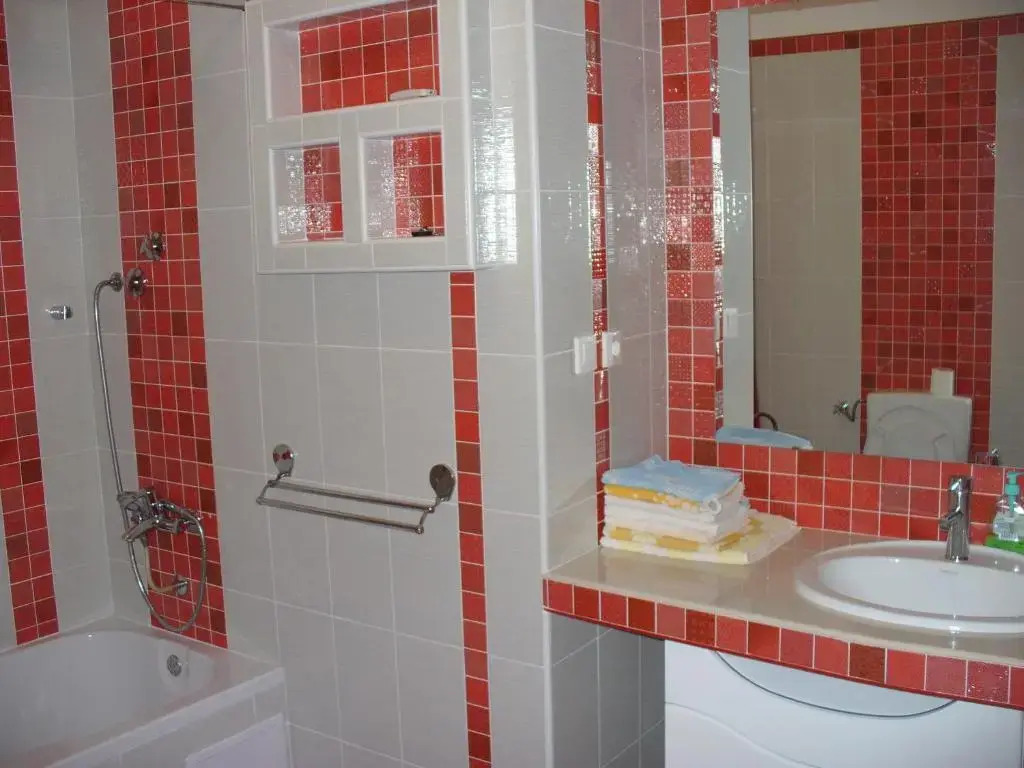 Apartments Maricic 200 meters from the Beach