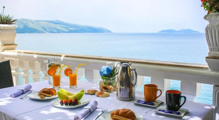 Hotel Liro