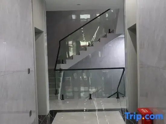 LAN YUE JU Hotel (Mount Longhu Visitor Center)