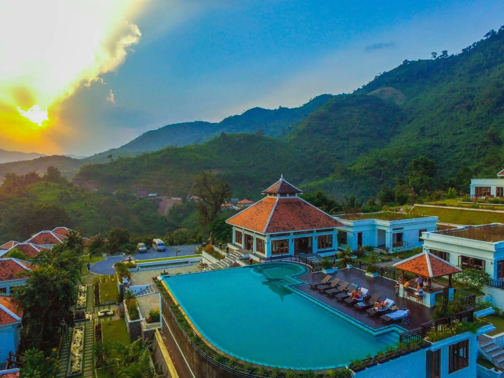Le Grand Pakbeng
