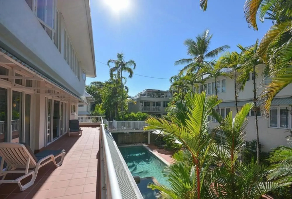 Balboa Apartments