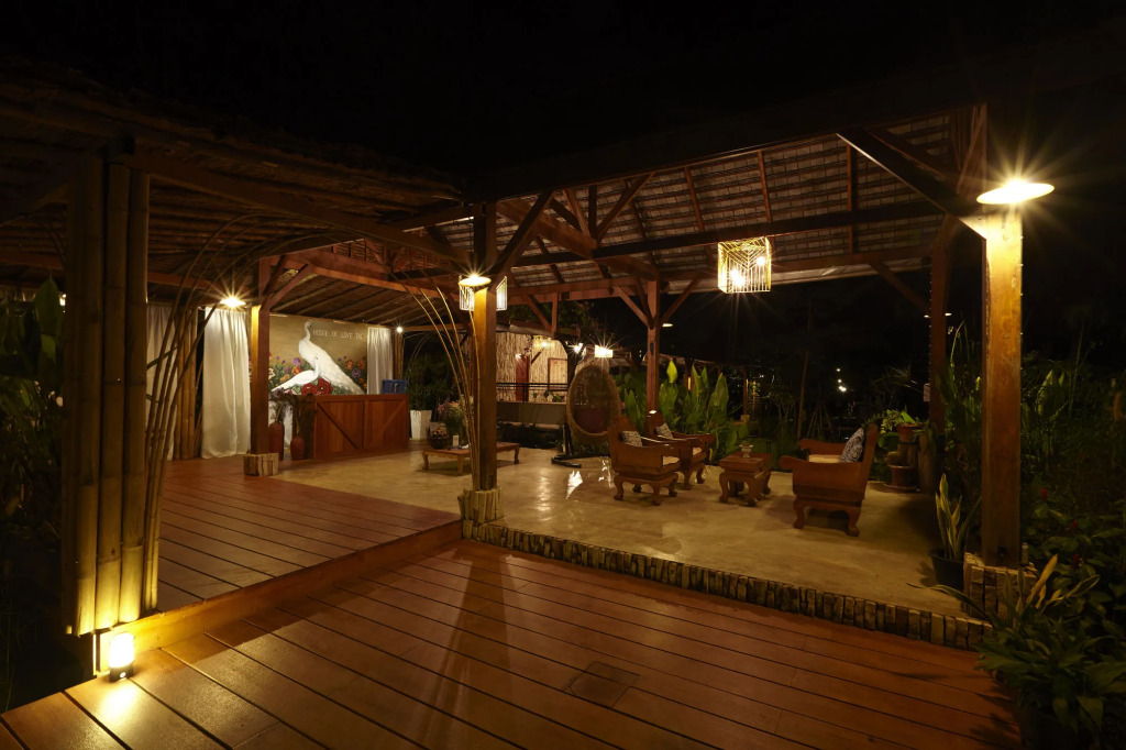 House of Love at Pai