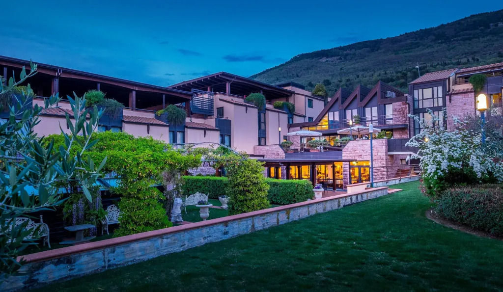 Отель BV Grand Hotel Assisi