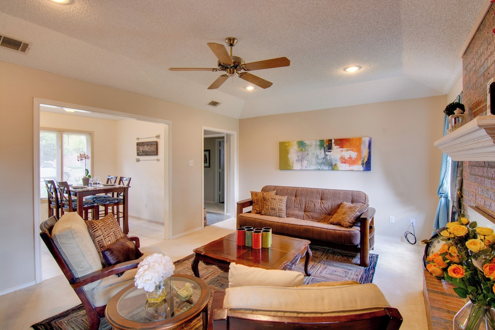 Lubbock Home w/ Deck & Yard - 8 Miles to Ttu!