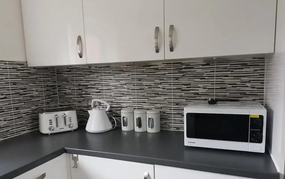 Olive and Carol's Beautiful 3-bed House in Walsall