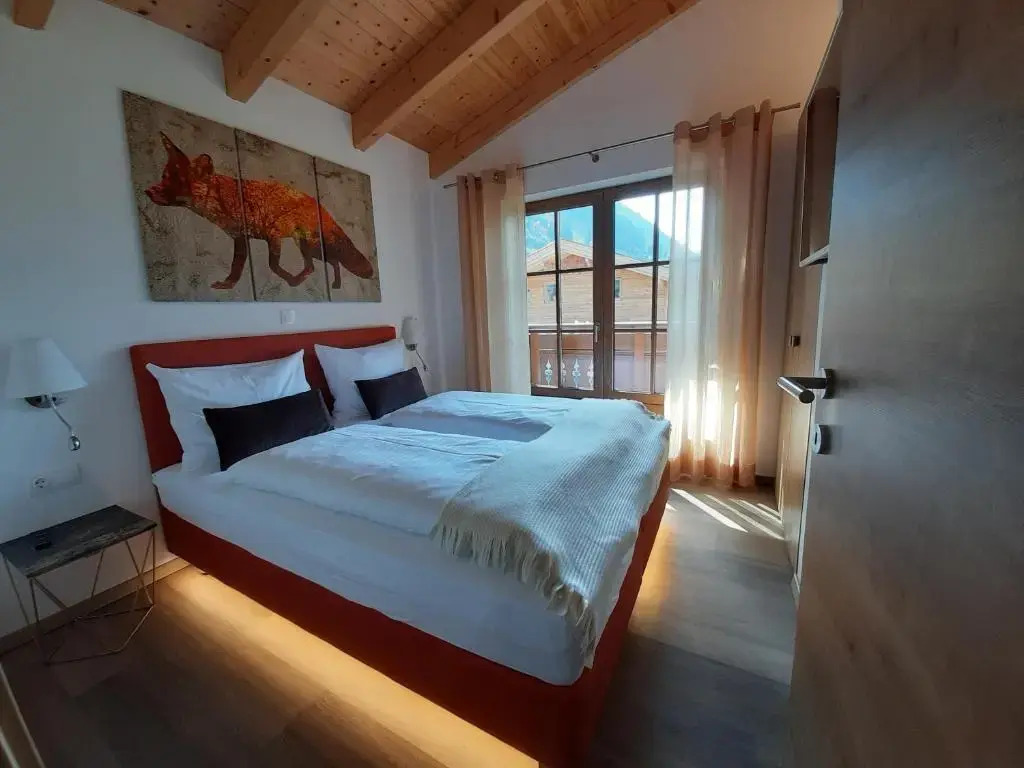 Hochalmbahnen Chalets 1-04, Alpenkrokus, nahe Gondel, Hunde willkommen