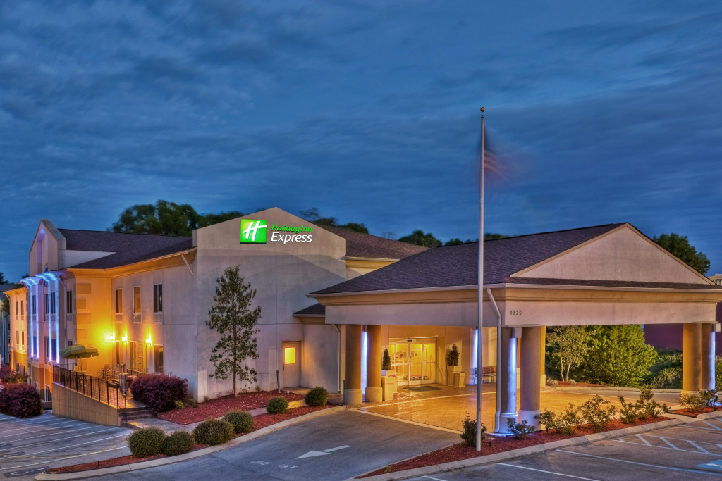 Holiday Inn Express & Suites Chattanooga-Hixson by IHG