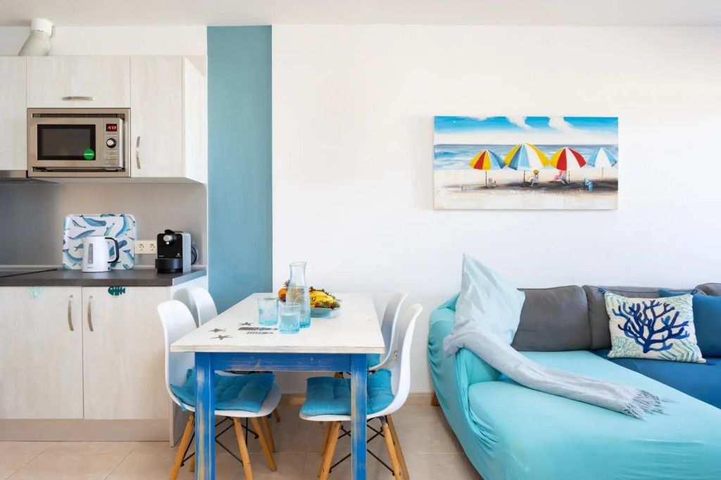 Home2Book Bright Penthouse Médano, Terrace & Pool