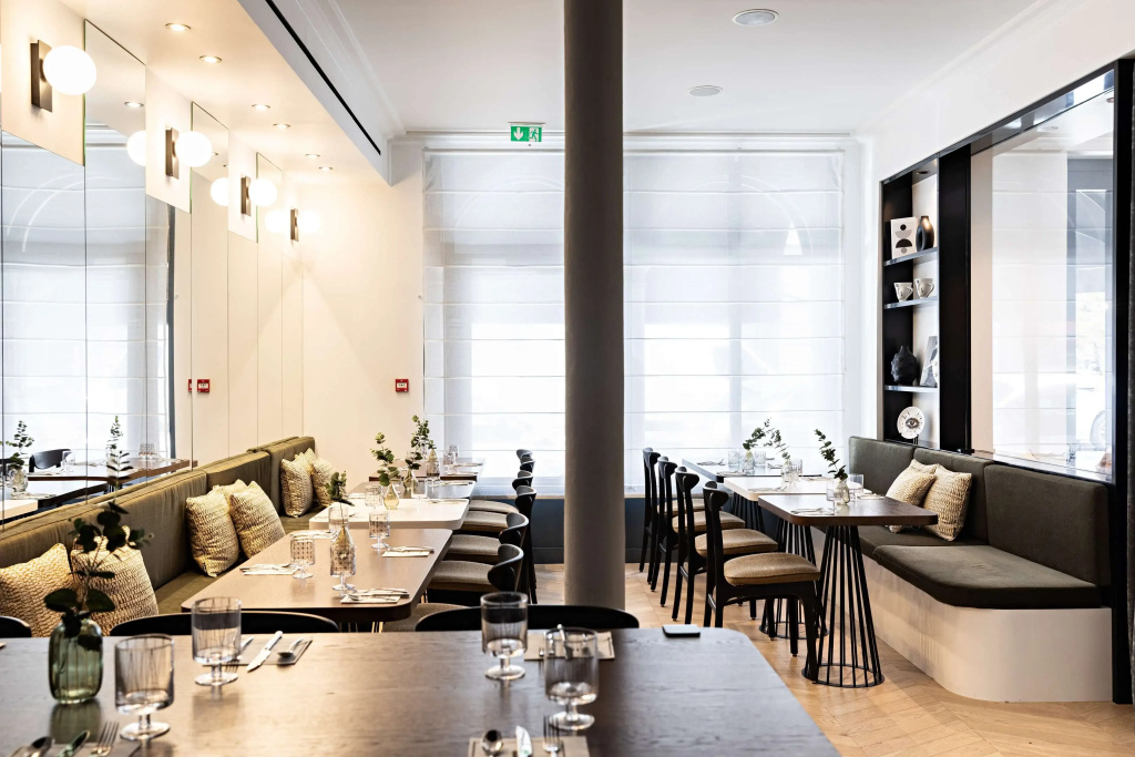 Best Western Premier The Blake Paris Gare Saint Lazare