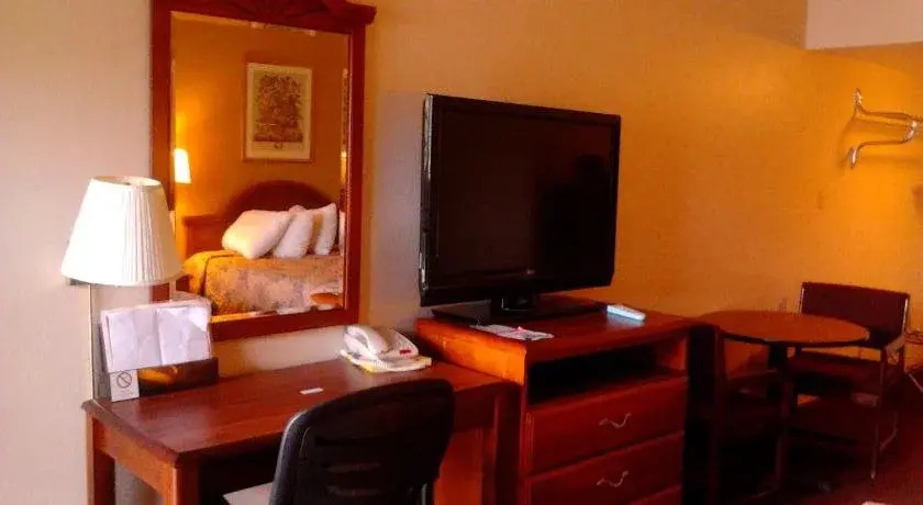 Welcome Inn and Suites
