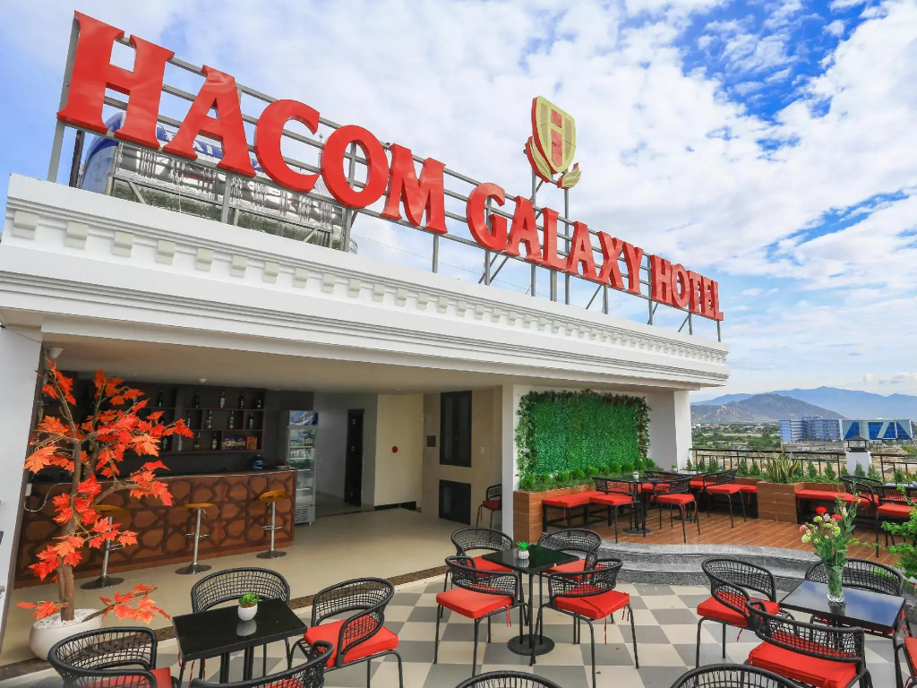 Hacom Galaxy Hotel