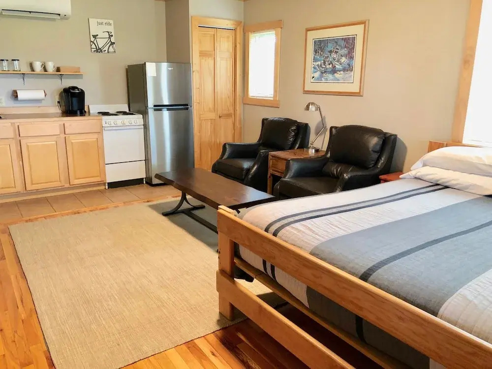 Canyon Cabins Lodging